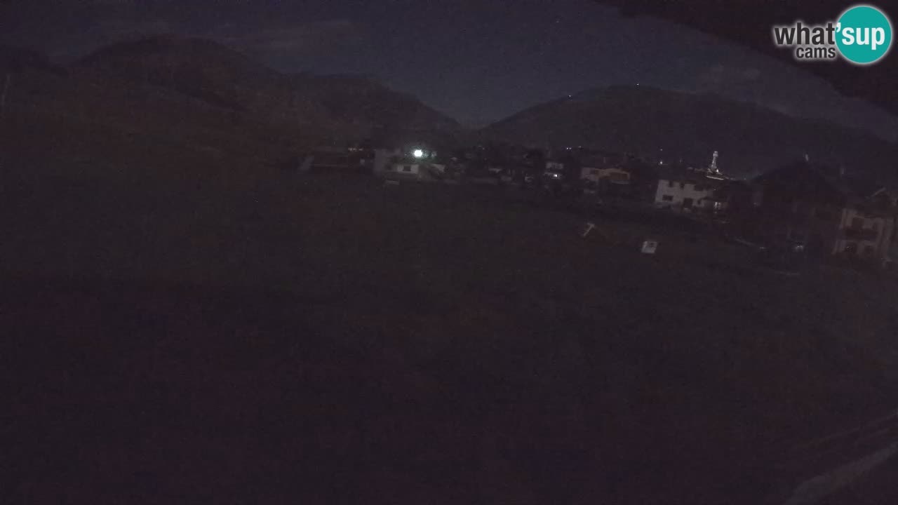 Livigno webcam – view on Livigno Ski School area – LivignoGO