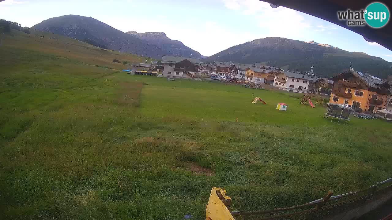 Livigno web kamera – pogled na Livigno Ski School area – LivignoGO