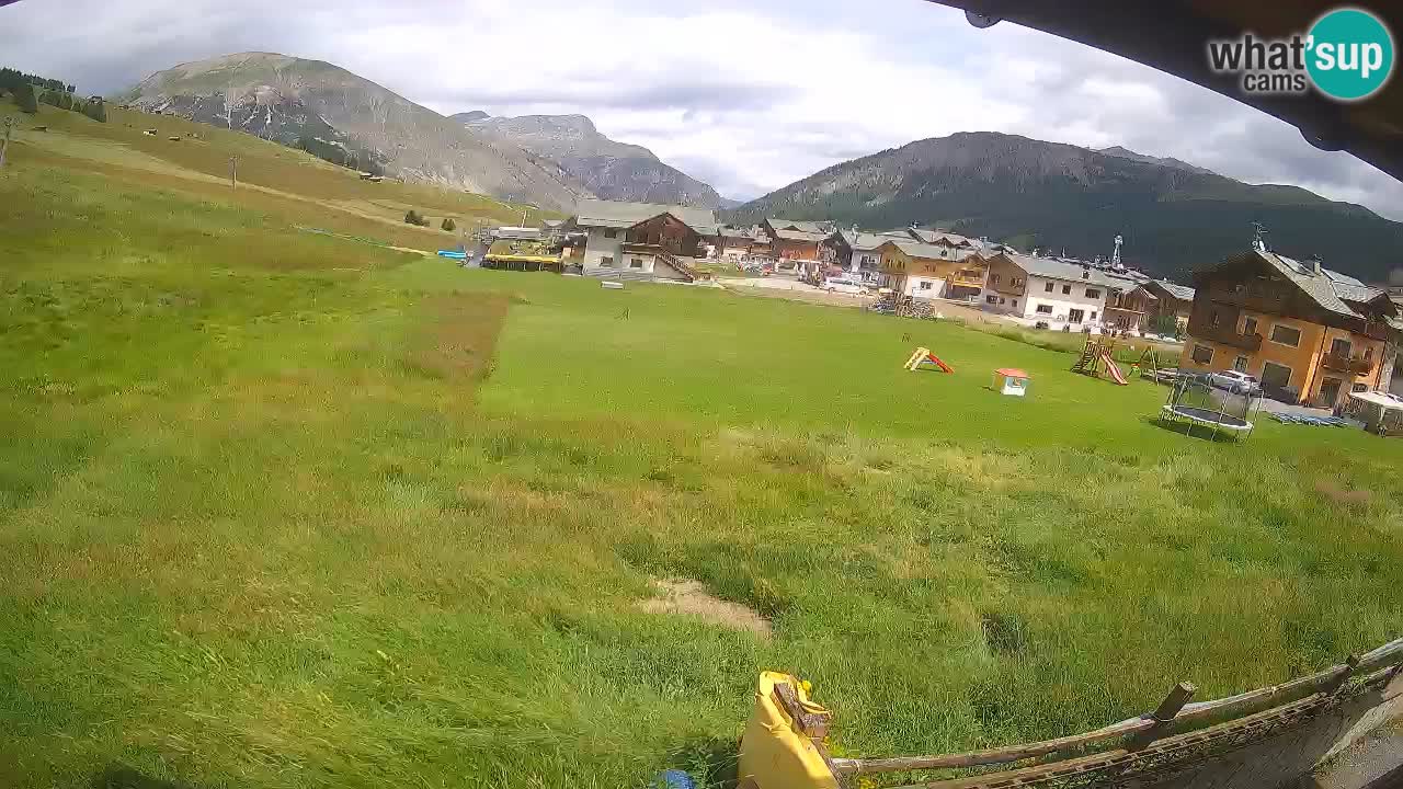 Livigno web kamera – pogled na Livigno Ski School area – LivignoGO