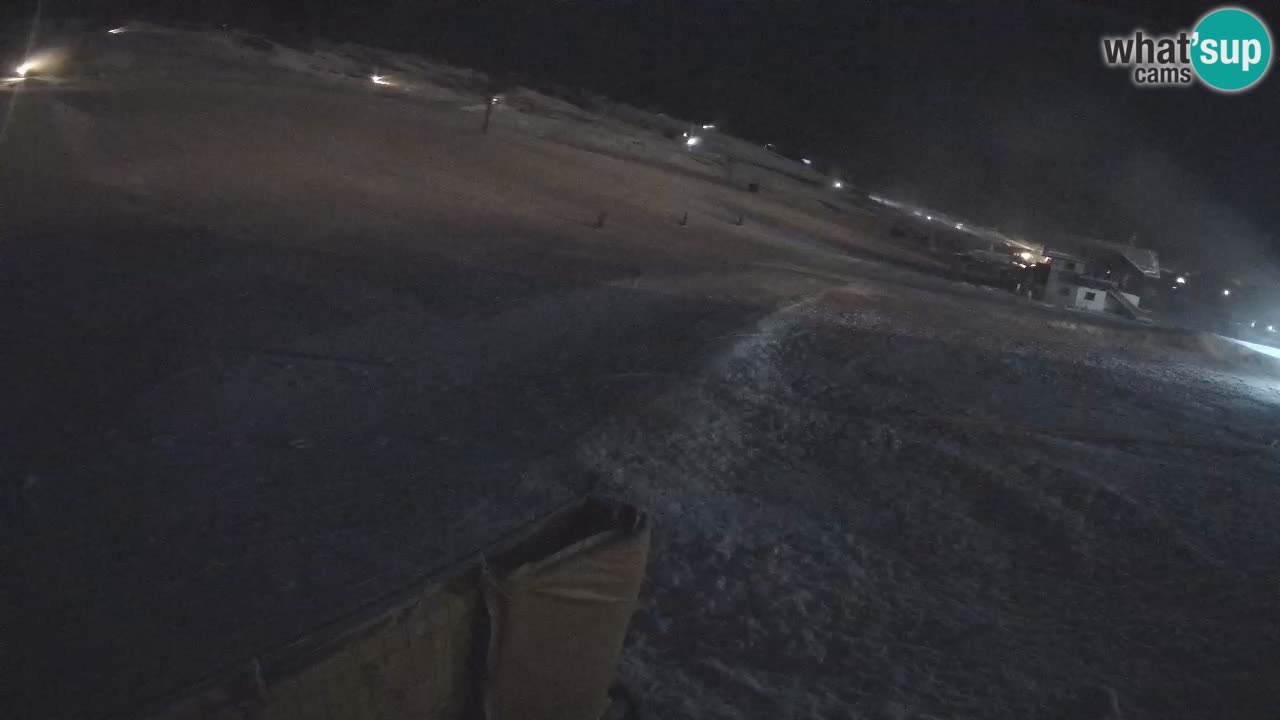 Livigno webcam – view on Livigno Ski School area – LivignoGO