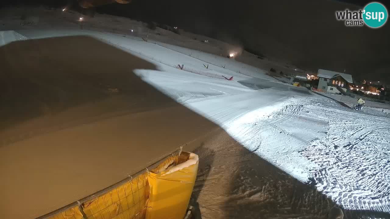 Livigno webcam – view on Livigno Ski School area – LivignoGO