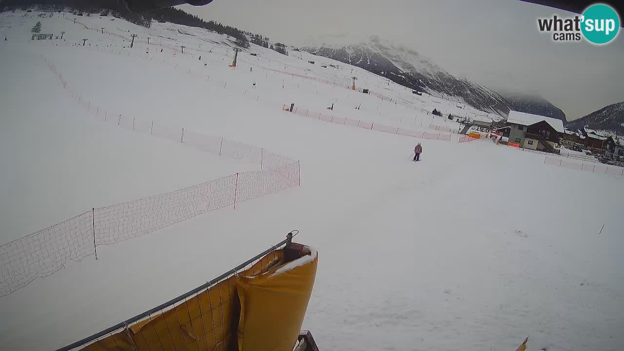 Livigno web kamera – pogled na Livigno Ski School area – LivignoGO