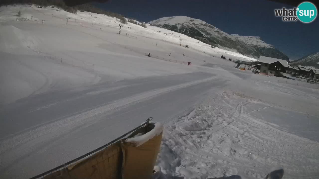 Livigno LIVE cam smučišče | pogled na smučarske proge