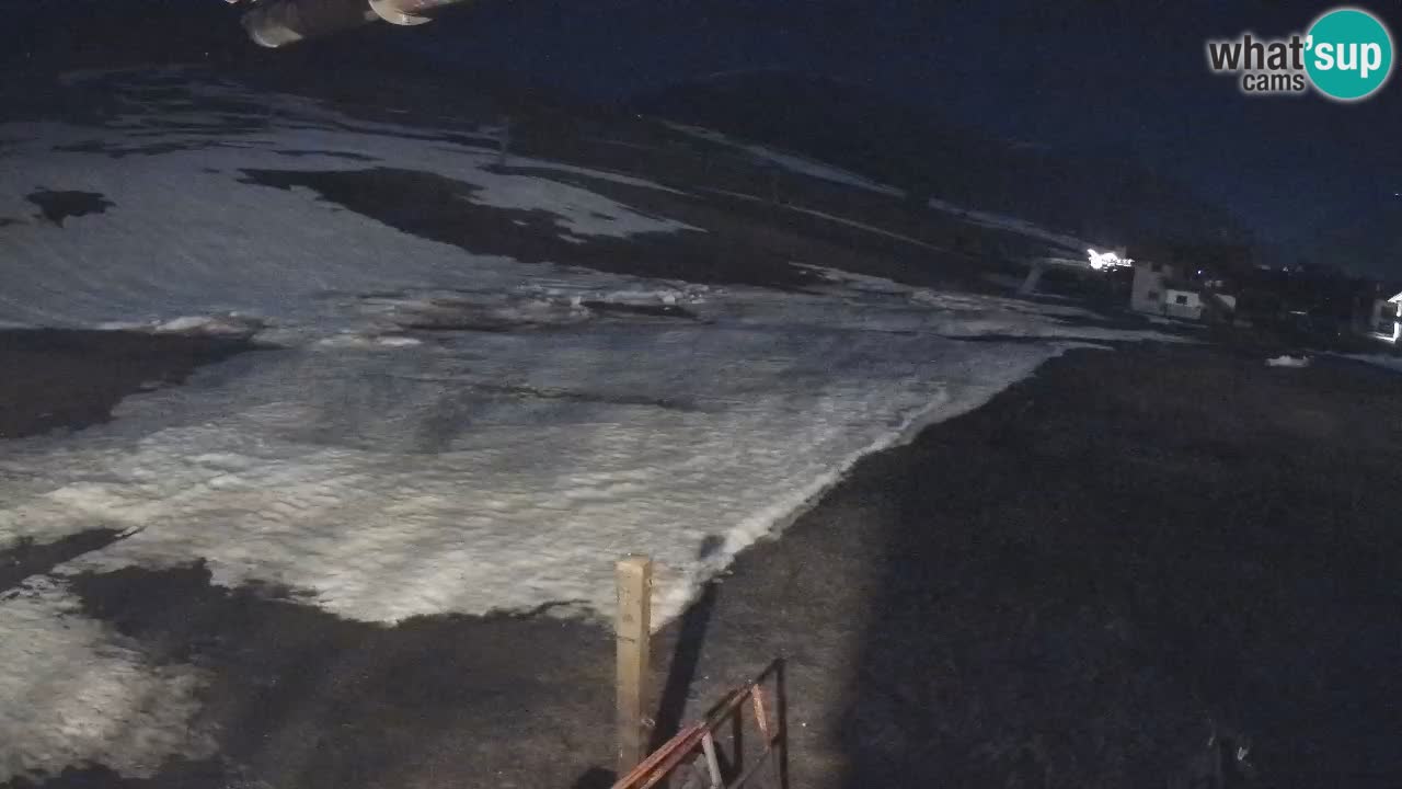 Livigno webcam – view on Livigno Ski School area – LivignoGO