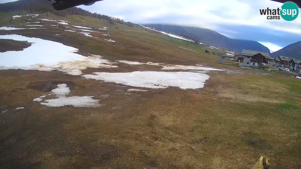 Livigno webcam – view on Livigno Ski School area – LivignoGO