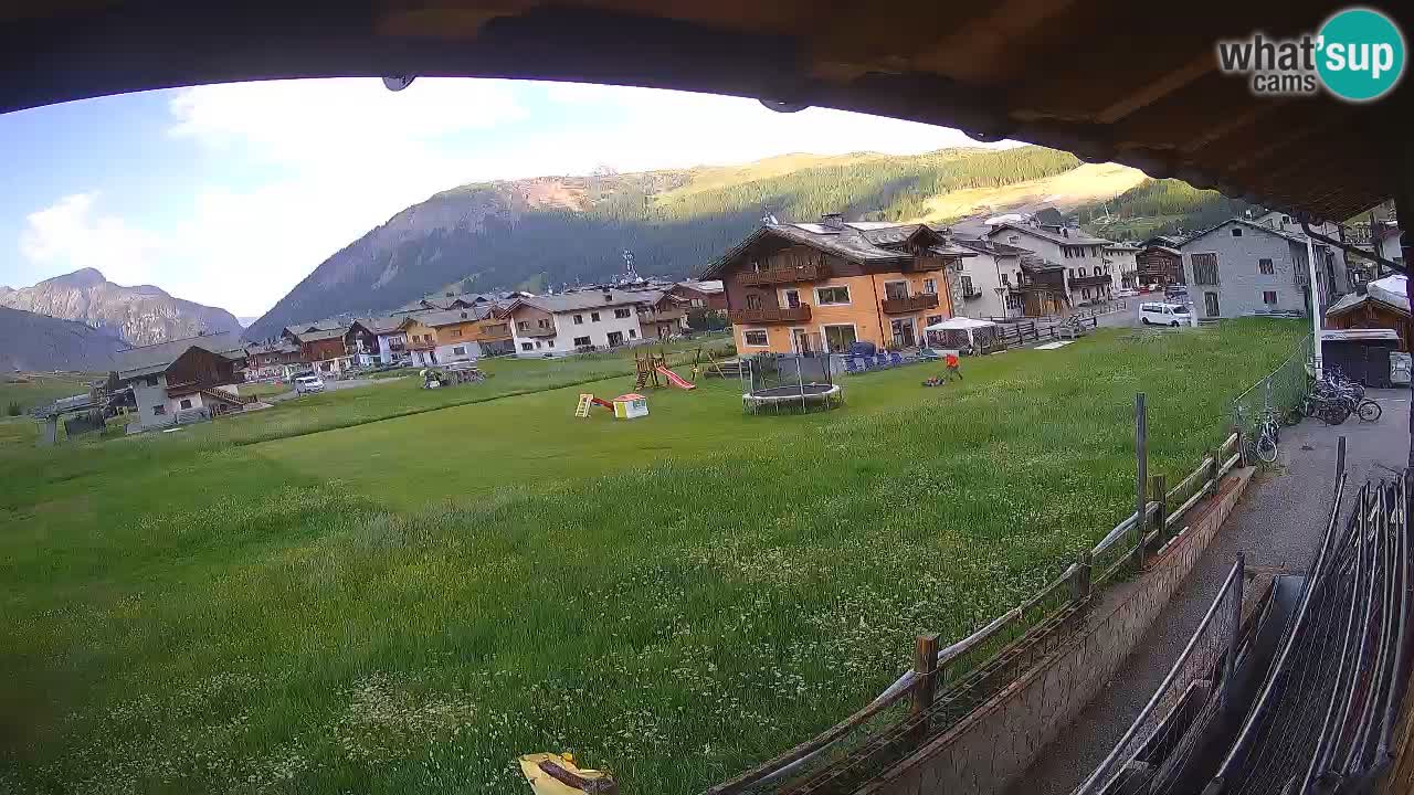 Livigno LIVE cam smučišče | pogled na smučarske proge