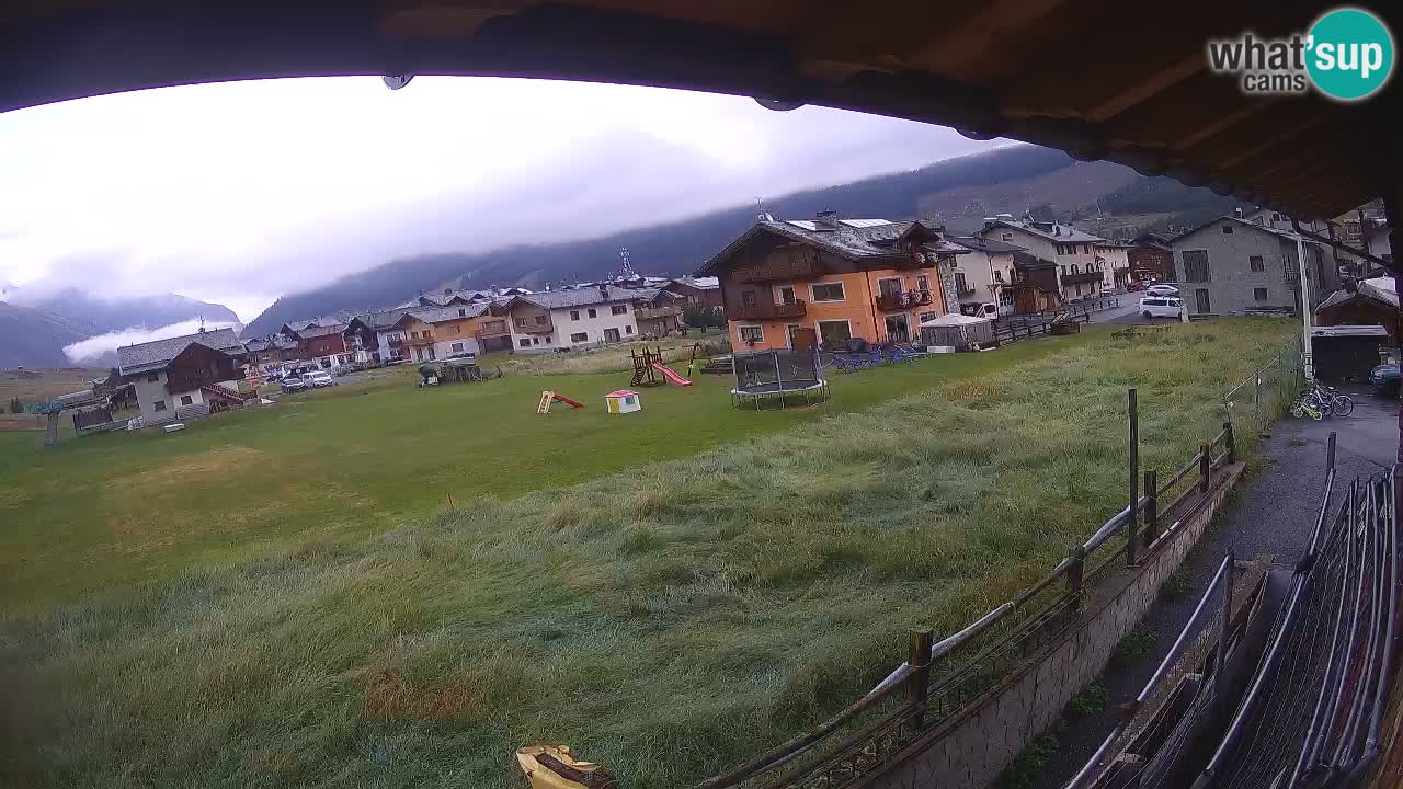 Livigno LIVE cam smučišče | pogled na smučarske proge