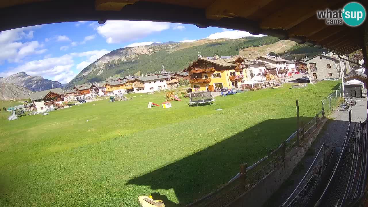 Livigno LIVE cam smučišče | pogled na smučarske proge