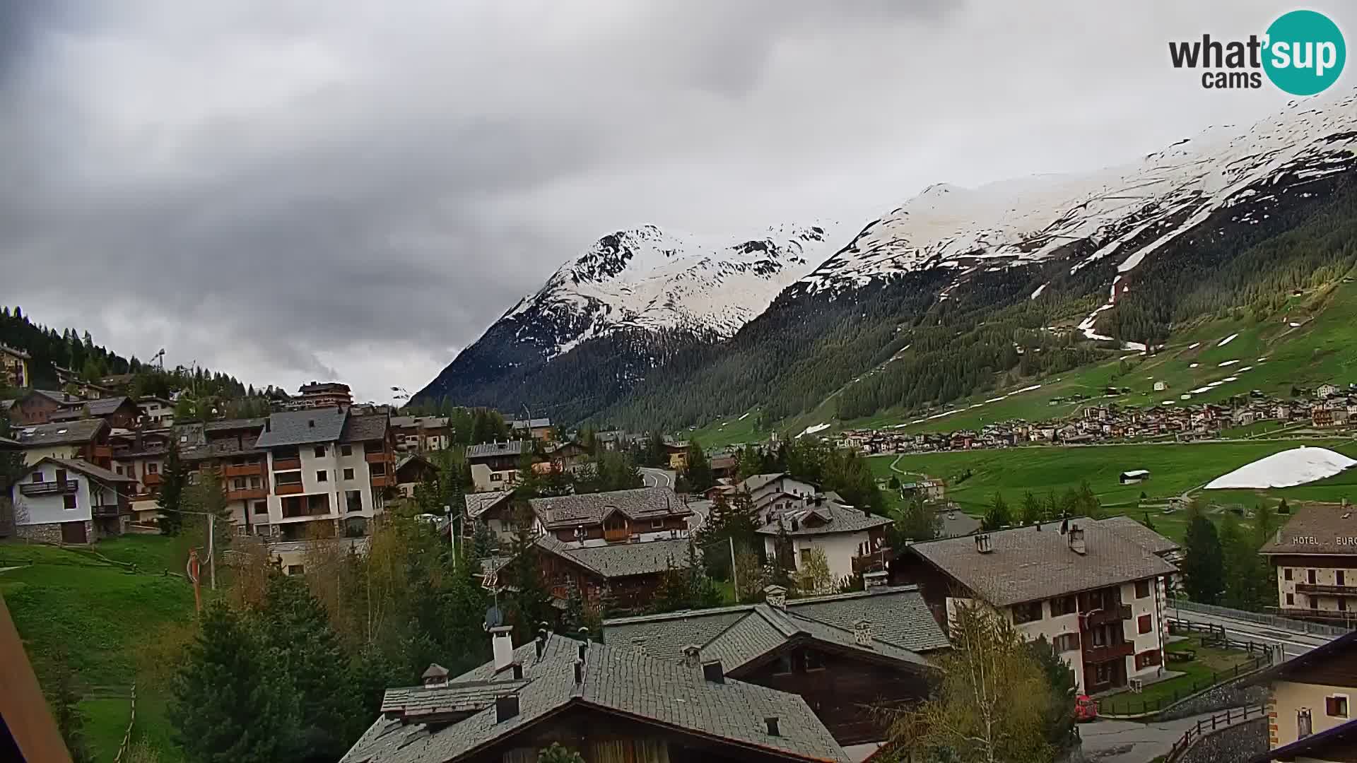 Neverovatna web kamera Livigno, panoramski pogled iz hotela Teola