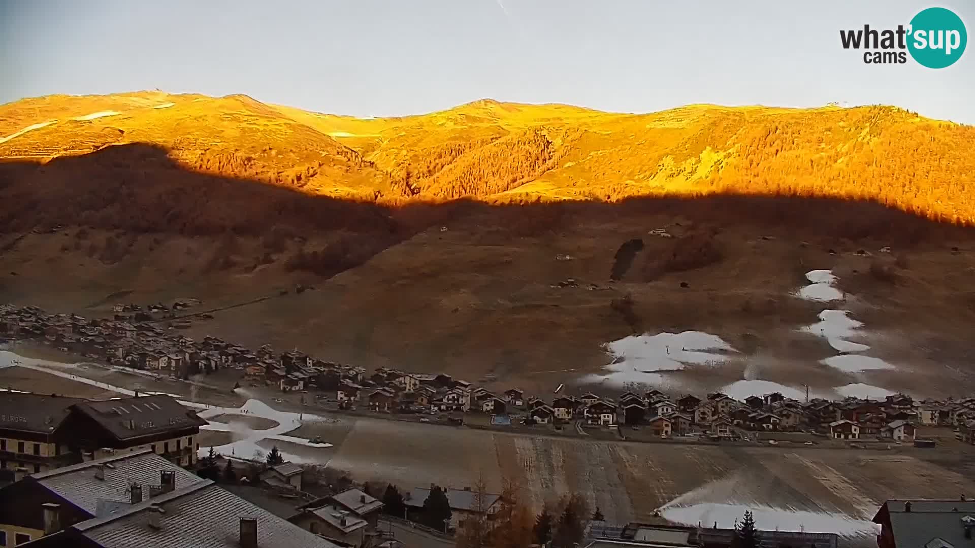 Neverovatna web kamera Livigno, panoramski pogled iz hotela Teola