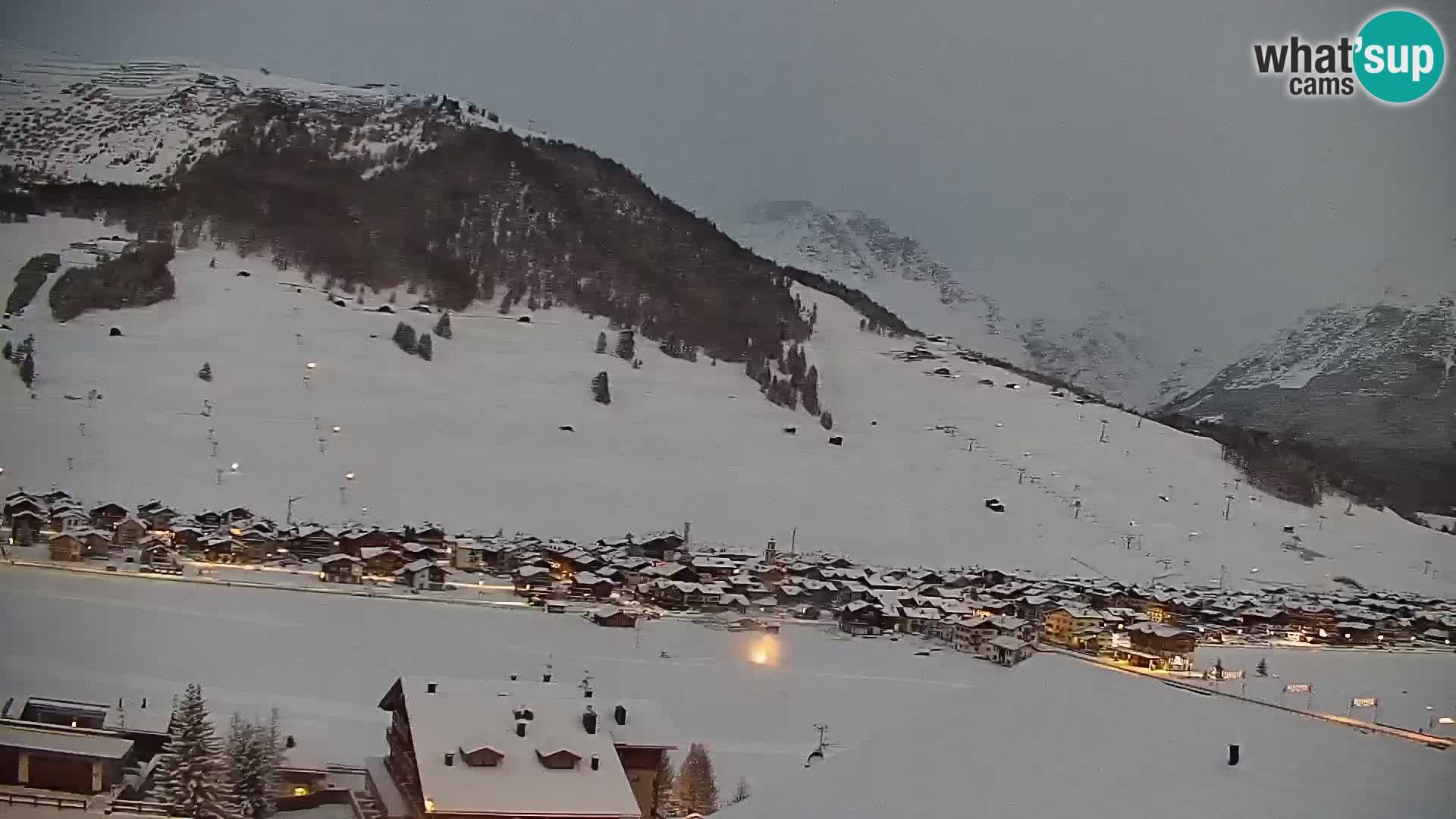 Neverovatna web kamera Livigno, panoramski pogled iz hotela Teola