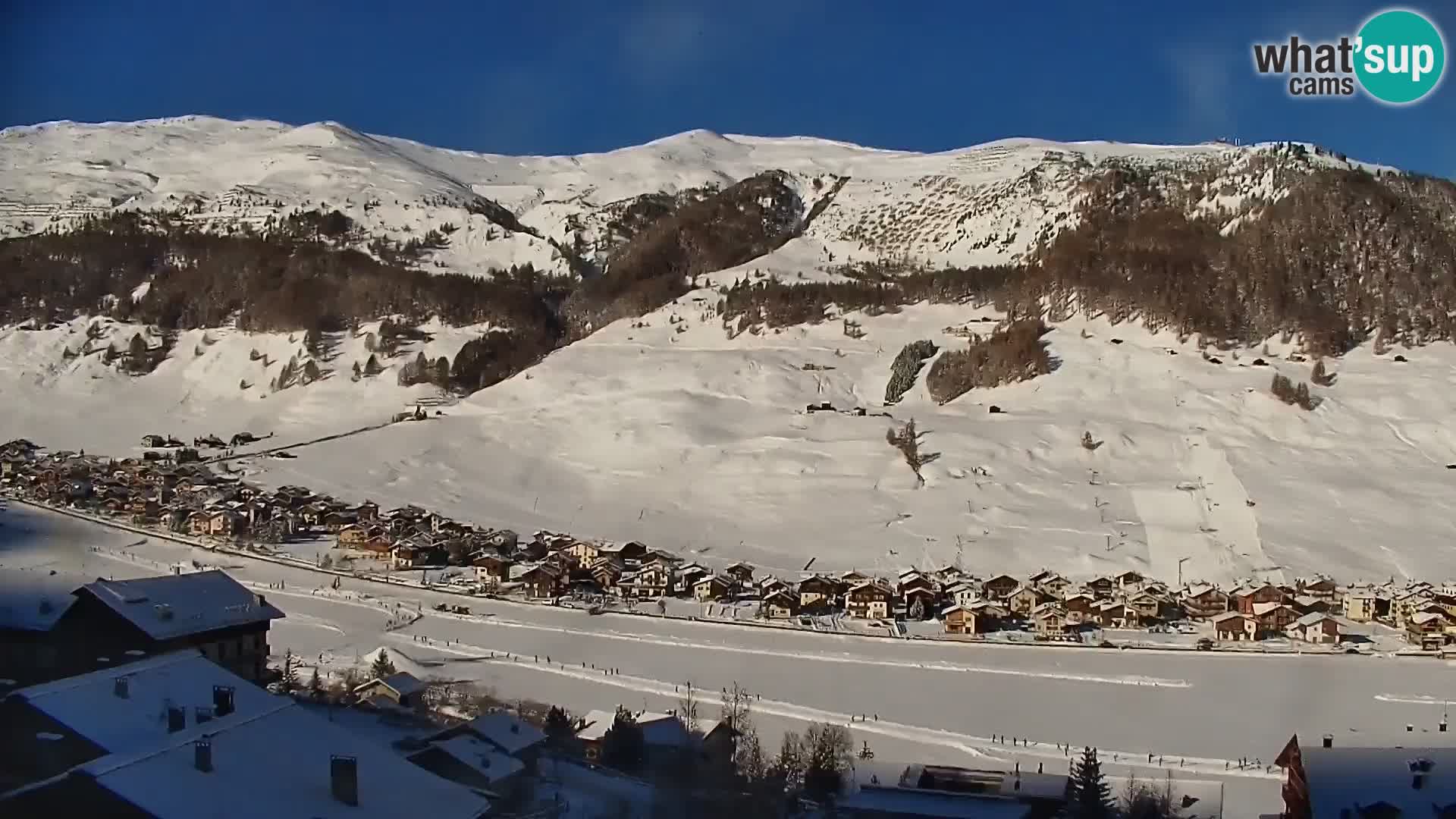 Neverovatna web kamera Livigno, panoramski pogled iz hotela Teola