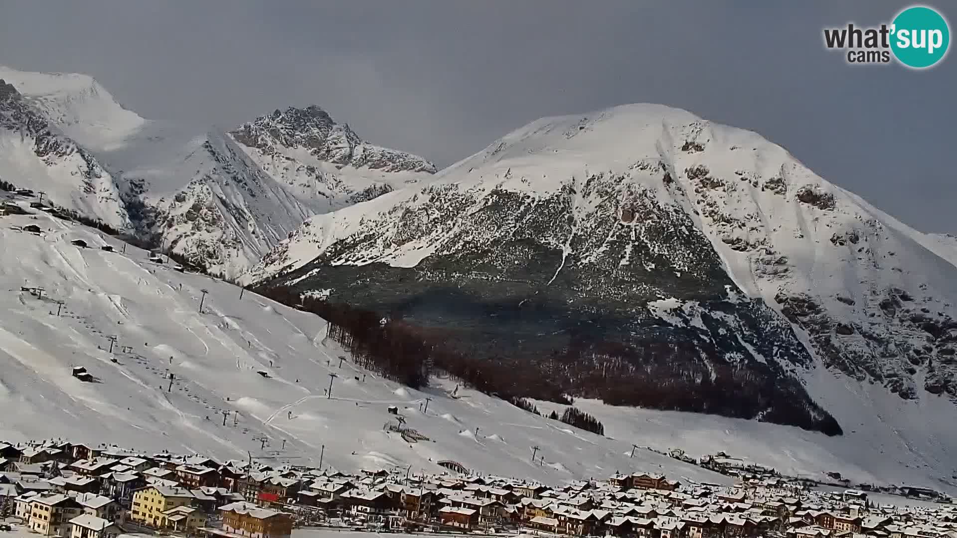 Spletna kamera Livigno panorama | pogled iz hotela Teola