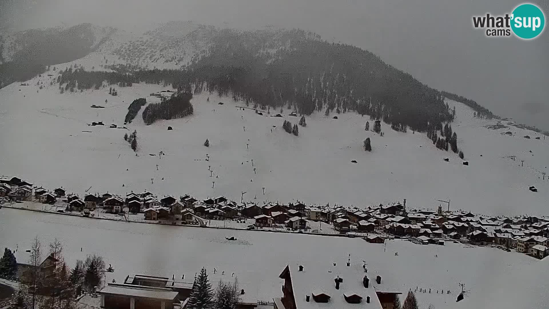 Spletna kamera Livigno panorama | pogled iz hotela Teola