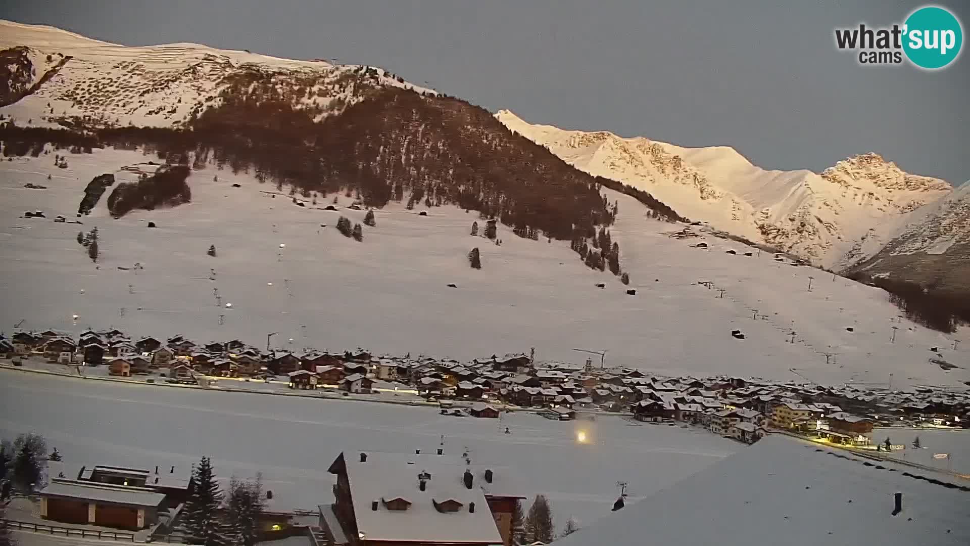 Neverovatna web kamera Livigno, panoramski pogled iz hotela Teola