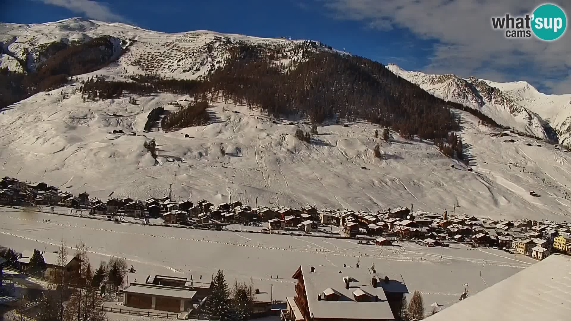 Spletna kamera Livigno panorama | pogled iz hotela Teola