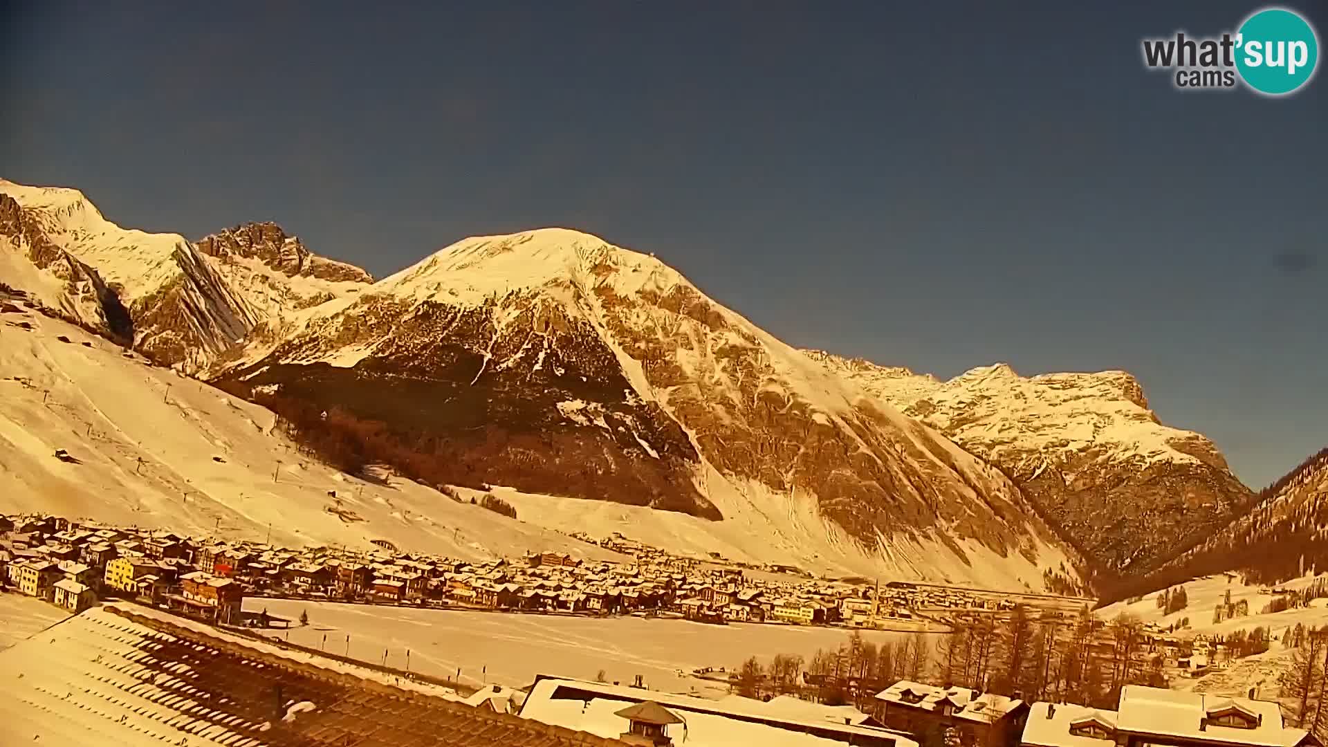 Neverovatna web kamera Livigno, panoramski pogled iz hotela Teola