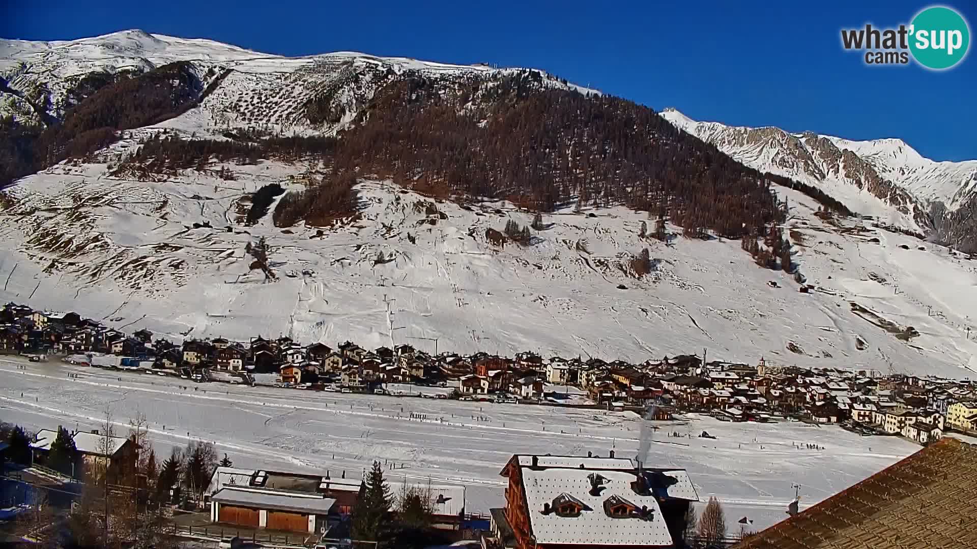 Spletna kamera Livigno panorama | pogled iz hotela Teola