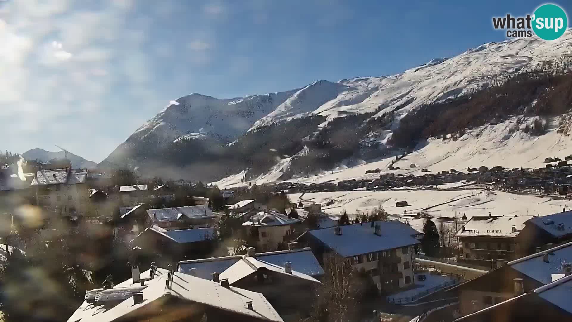 Spletna kamera Livigno panorama | pogled iz hotela Teola