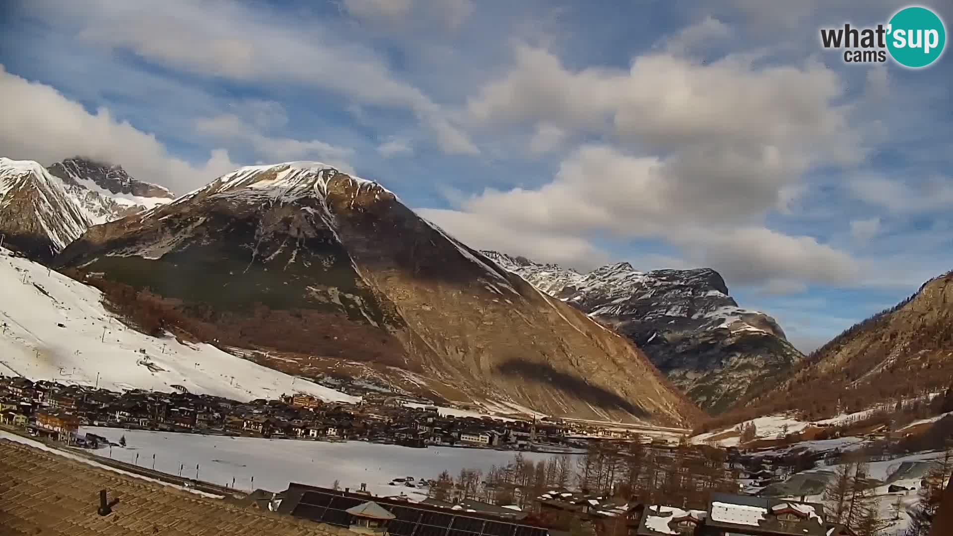 Spletna kamera Livigno panorama | pogled iz hotela Teola