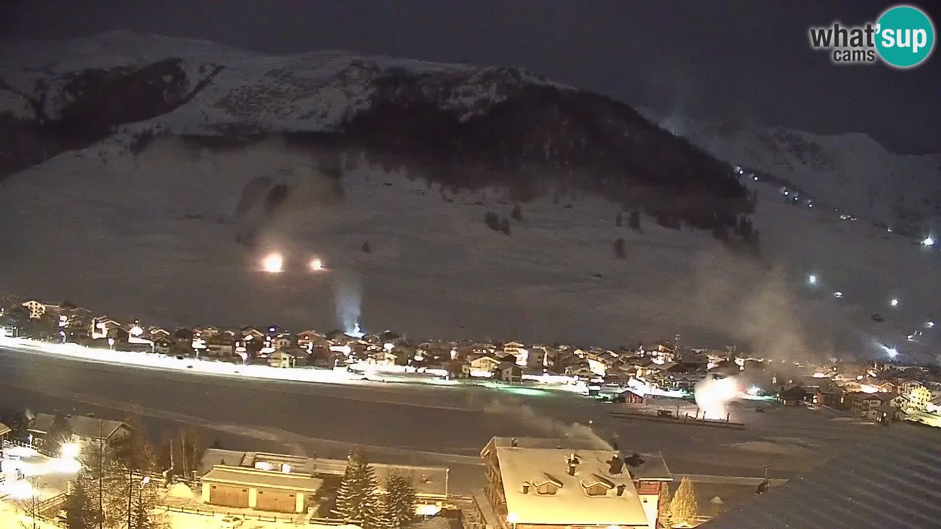 Amazing webcam Livigno, panoramic view from hotel Teola