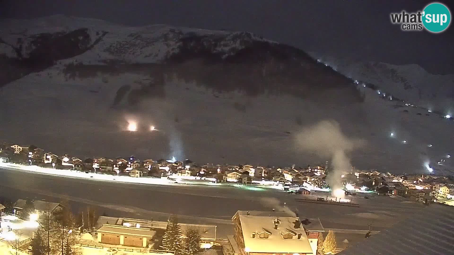 Amazing webcam Livigno, panoramic view from hotel Teola