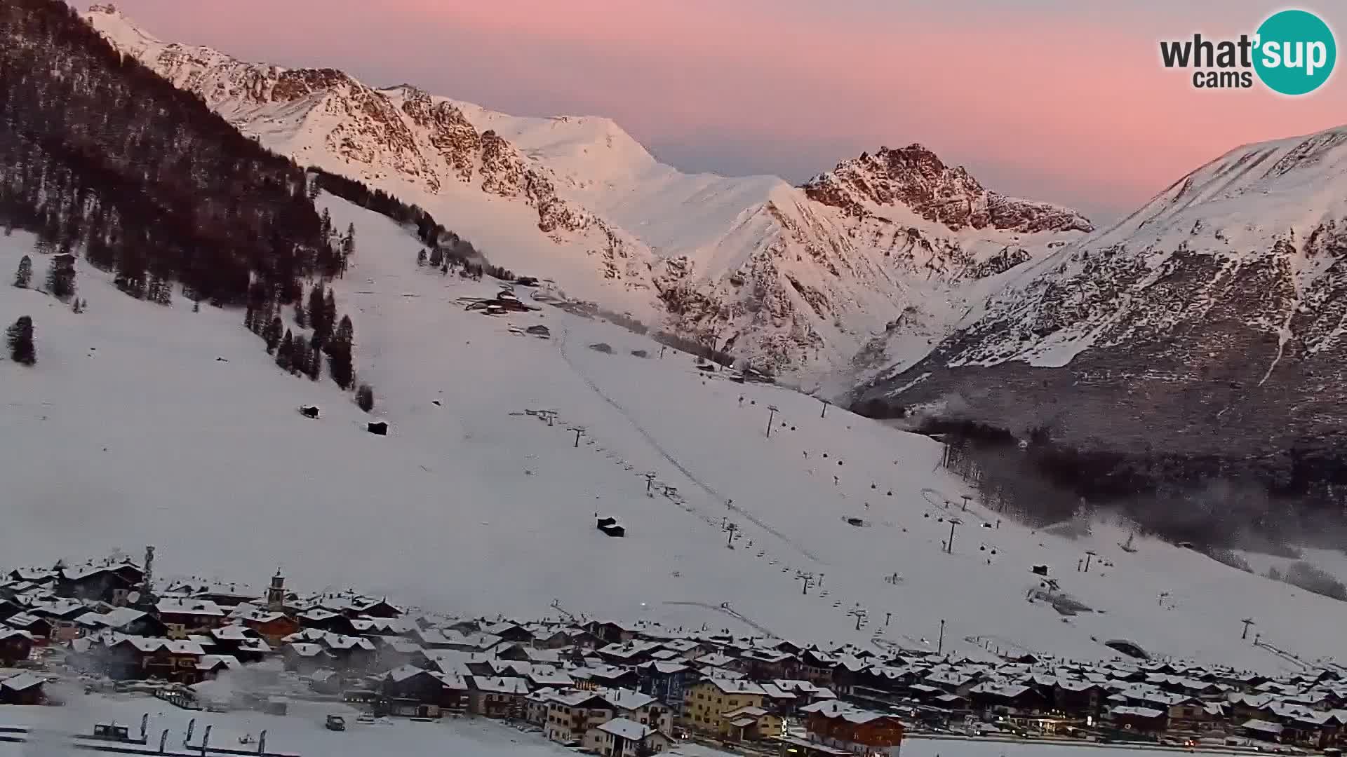 Superbe web camera Livigno, vue panoramique depuis l’hôtel Teola