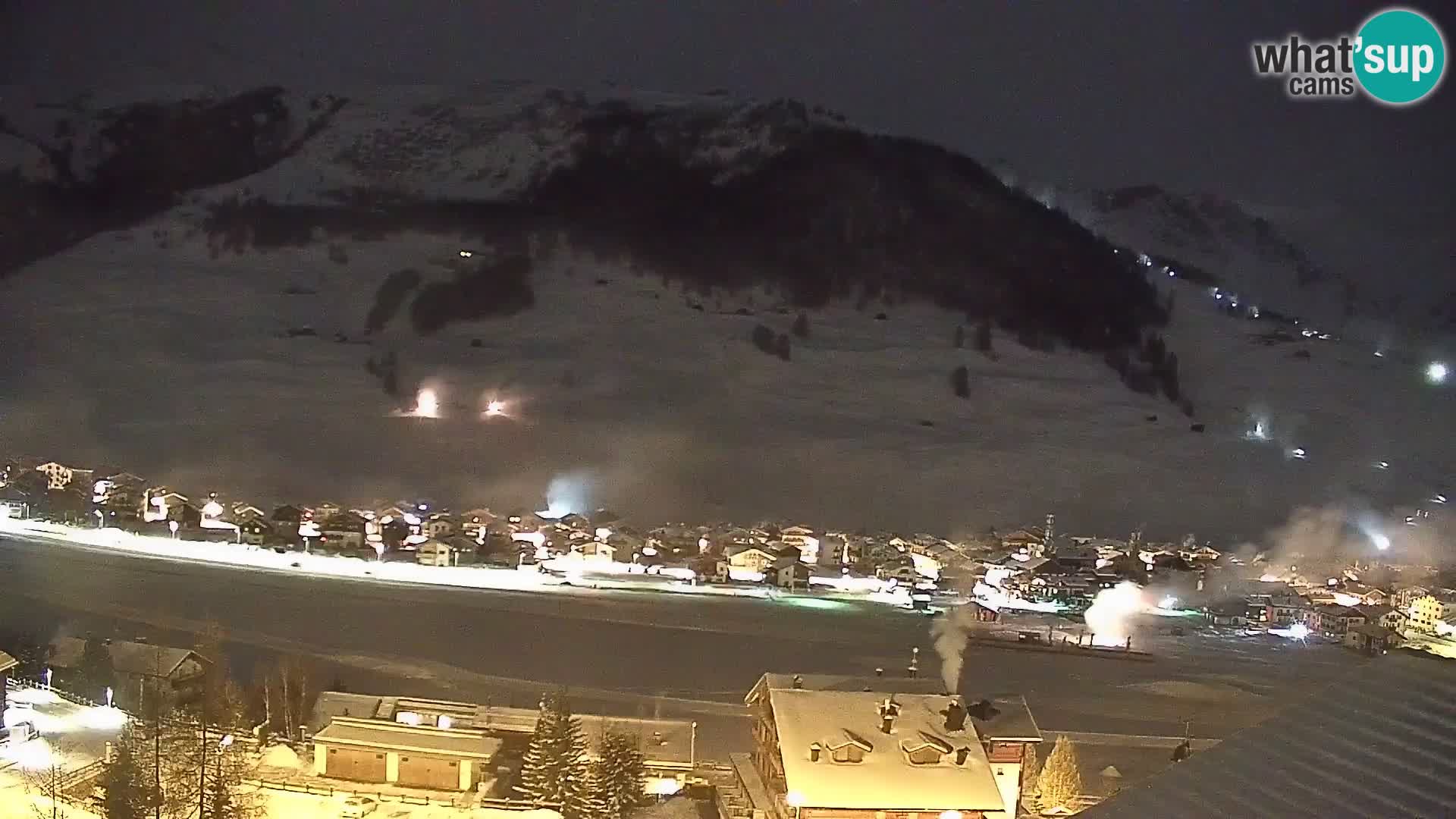 Amazing webcam Livigno, panoramic view from hotel Teola