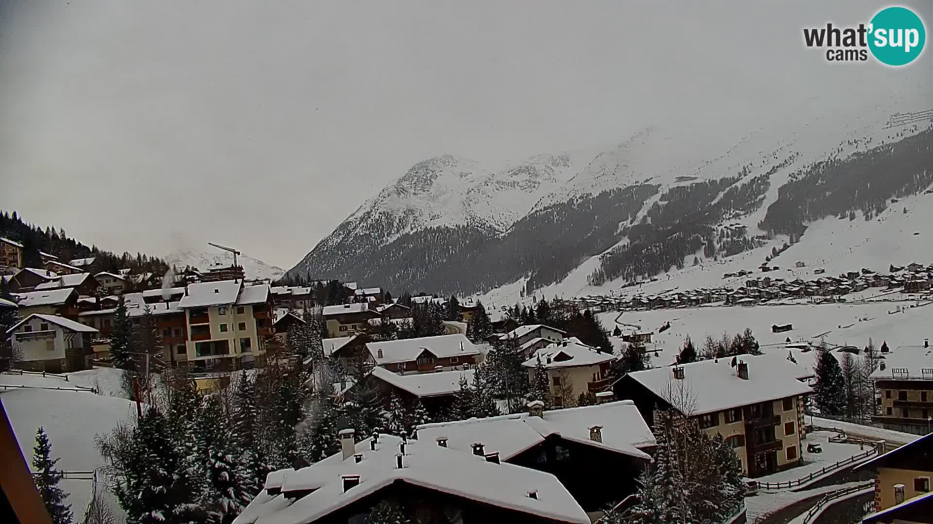 Spletna kamera Livigno panorama | pogled iz hotela Teola