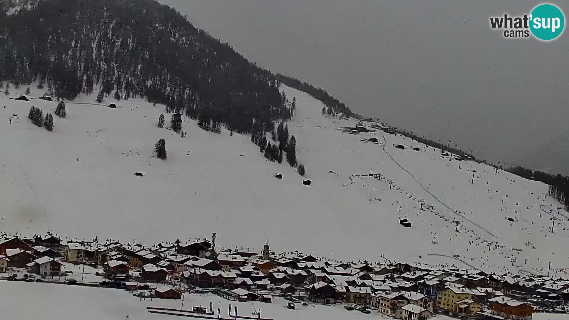 Spletna kamera Livigno panorama | pogled iz hotela Teola