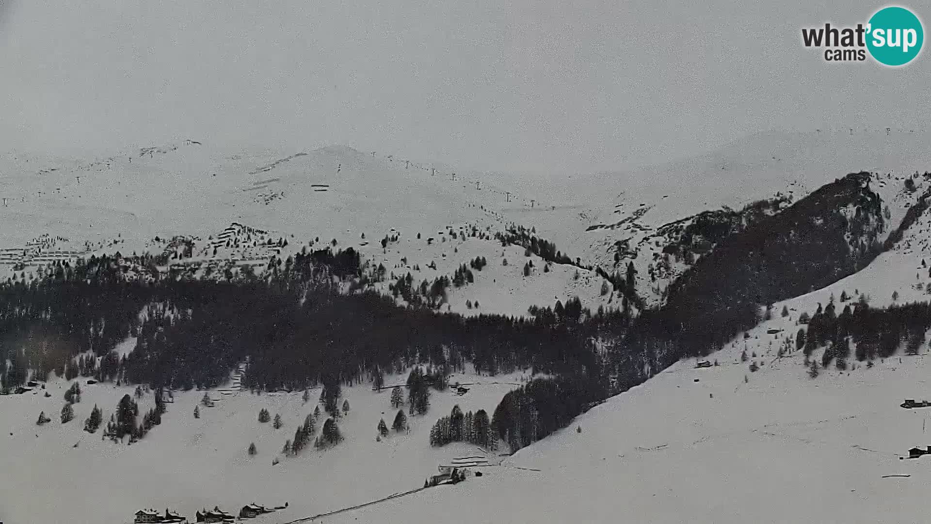 Neverovatna web kamera Livigno, panoramski pogled iz hotela Teola