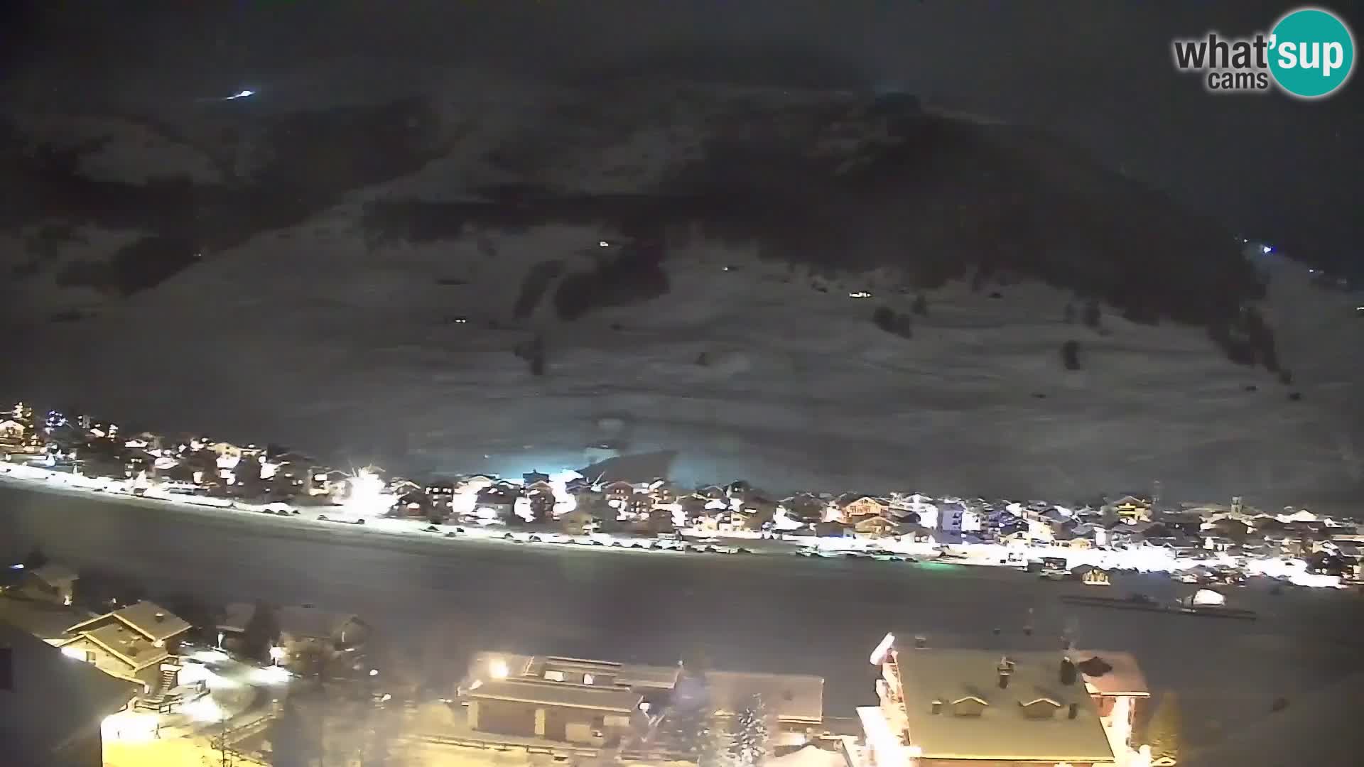 Neverovatna web kamera Livigno, panoramski pogled iz hotela Teola