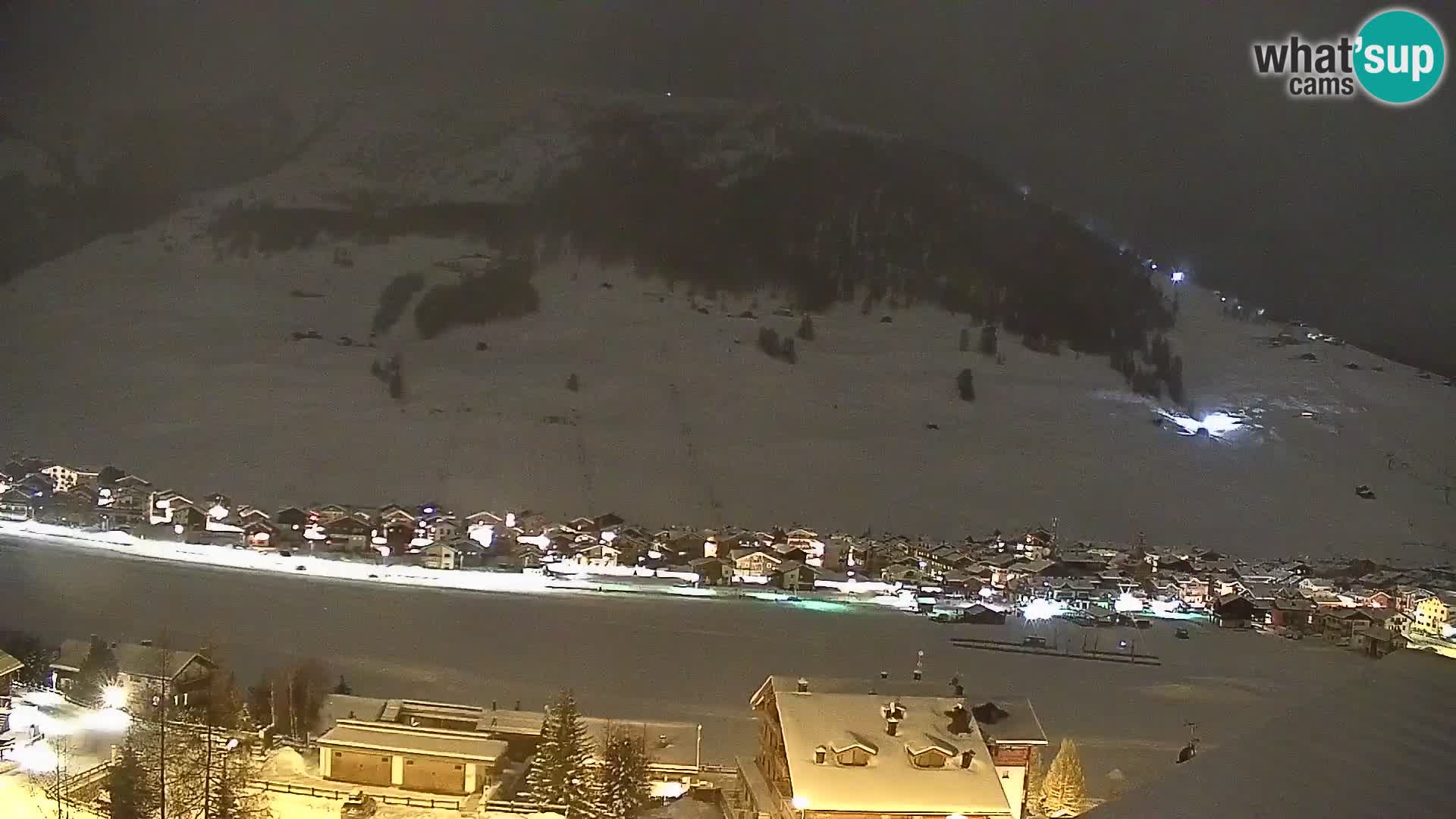 Spletna kamera Livigno panorama | pogled iz hotela Teola