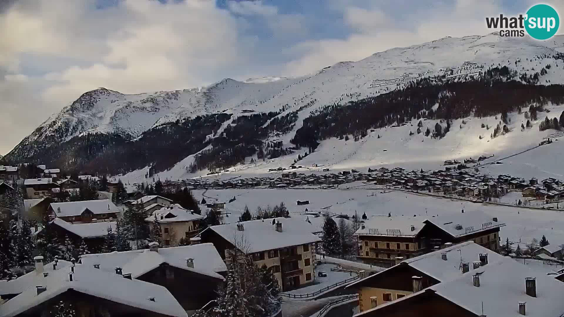 Neverovatna web kamera Livigno, panoramski pogled iz hotela Teola