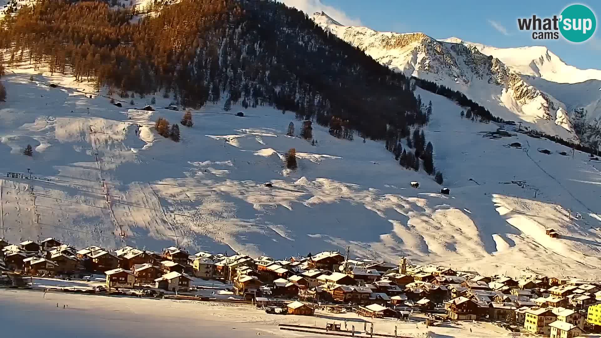 Amazing Livigno webcam panorama view from hotel Teola