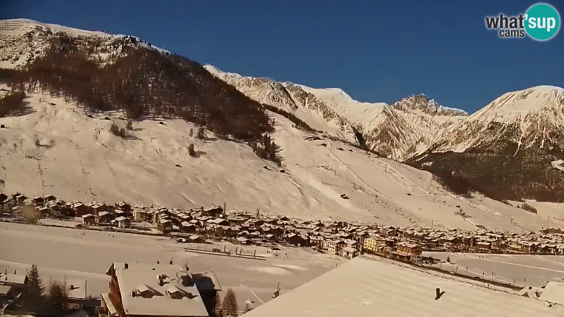 Neverovatna web kamera Livigno, panoramski pogled iz hotela Teola