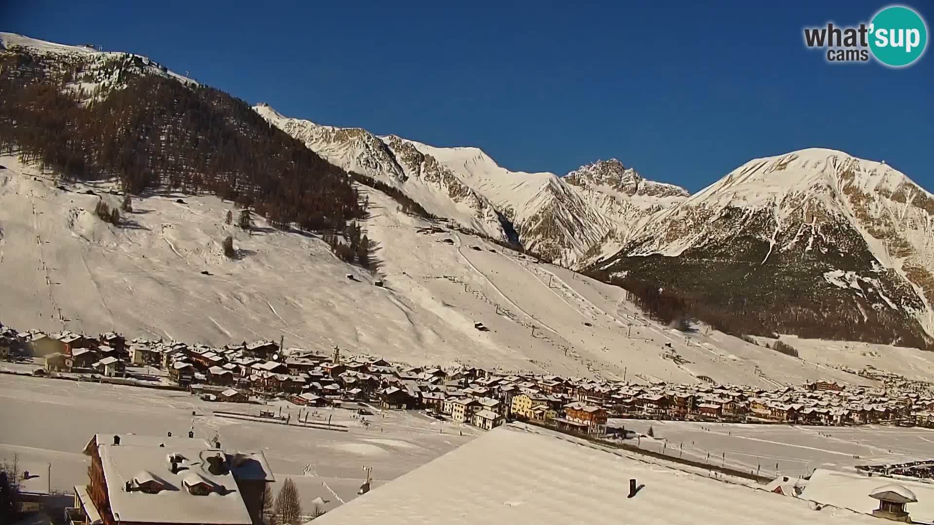 Neverovatna web kamera Livigno, panoramski pogled iz hotela Teola