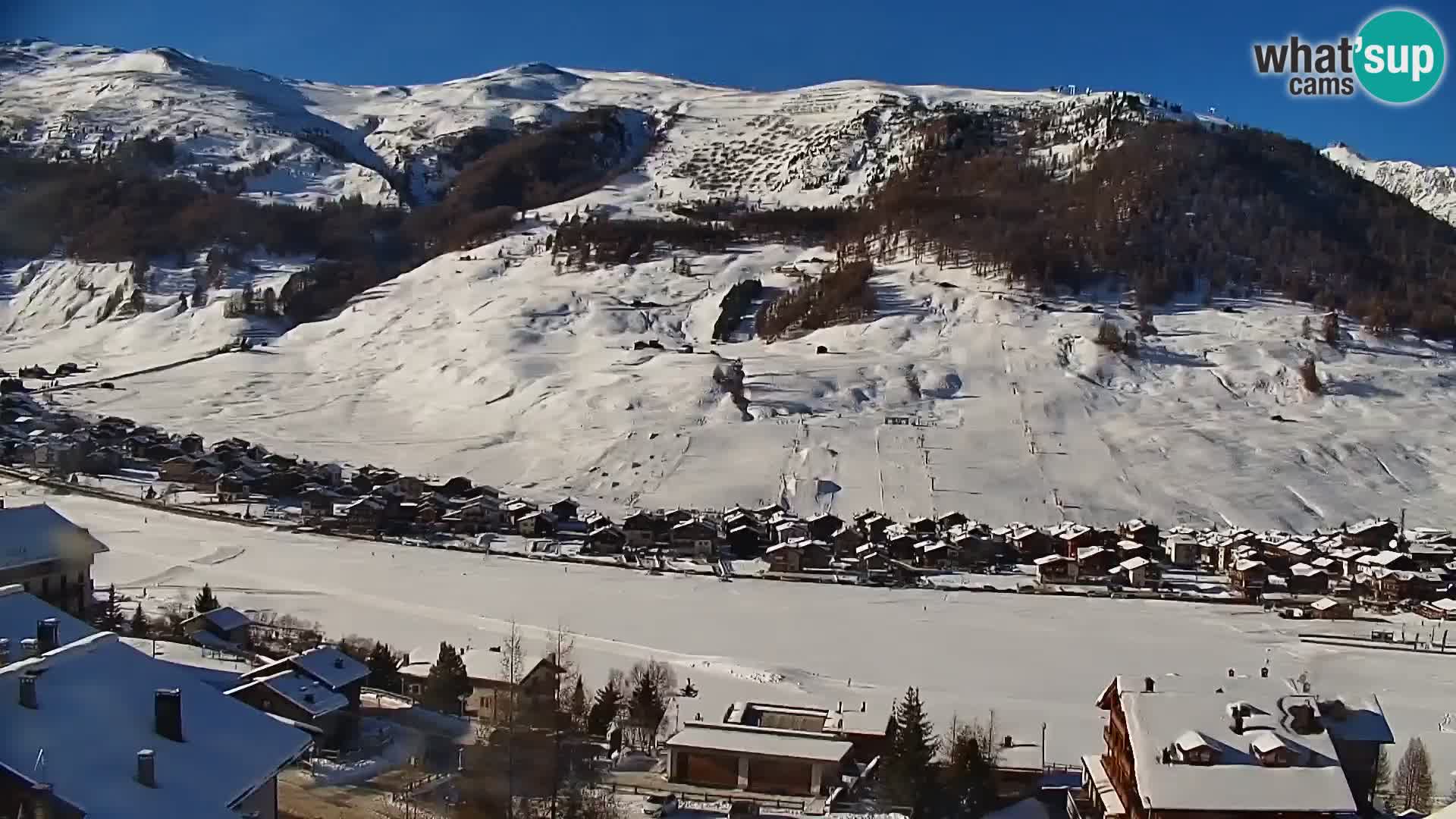 Spletna kamera Livigno panorama | pogled iz hotela Teola