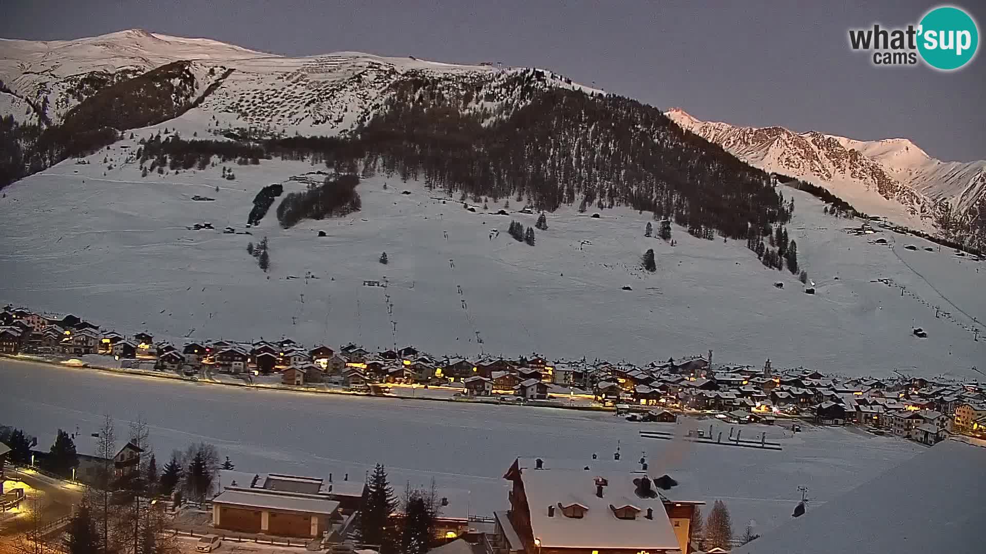 Neverovatna web kamera Livigno, panoramski pogled iz hotela Teola