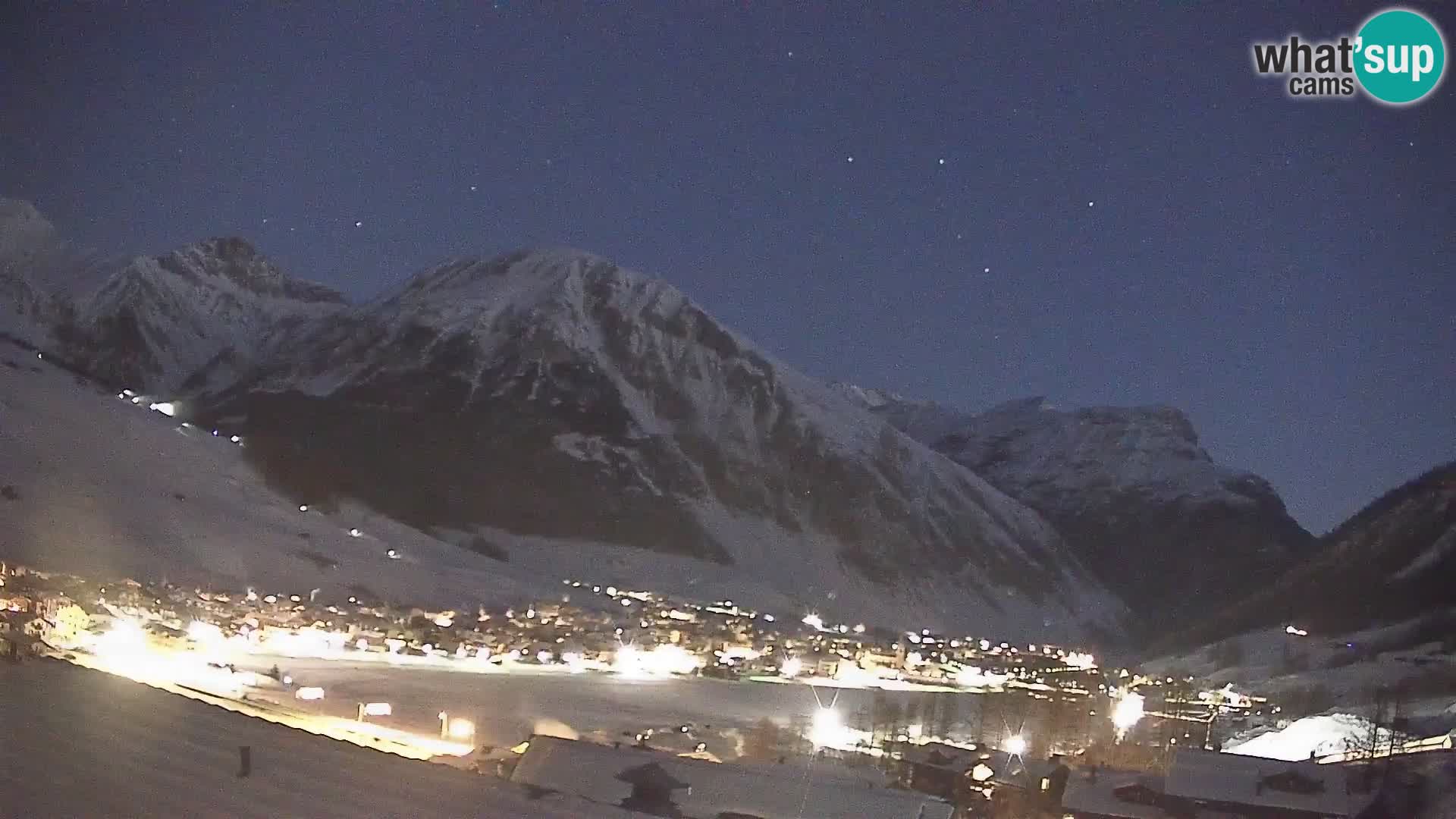 Spletna kamera Livigno panorama | pogled iz hotela Teola