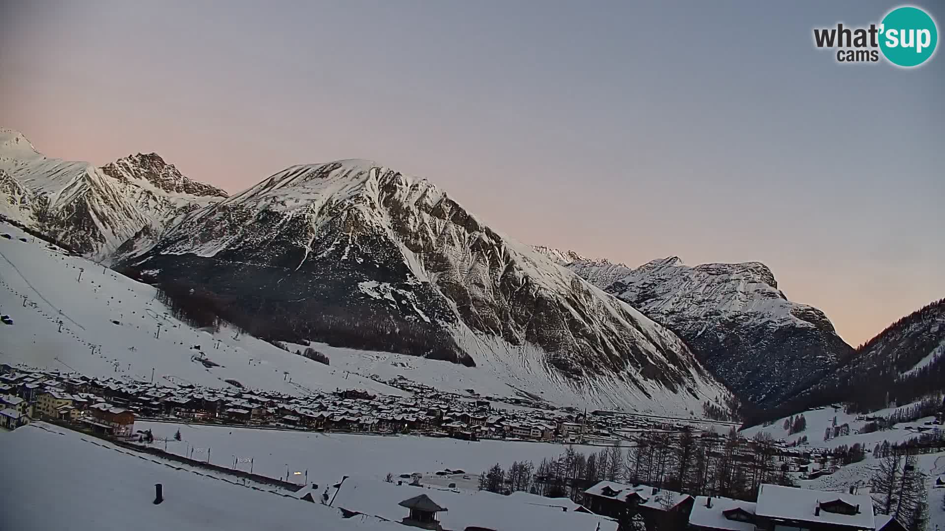 Superbe web camera Livigno, vue panoramique depuis l’hôtel Teola