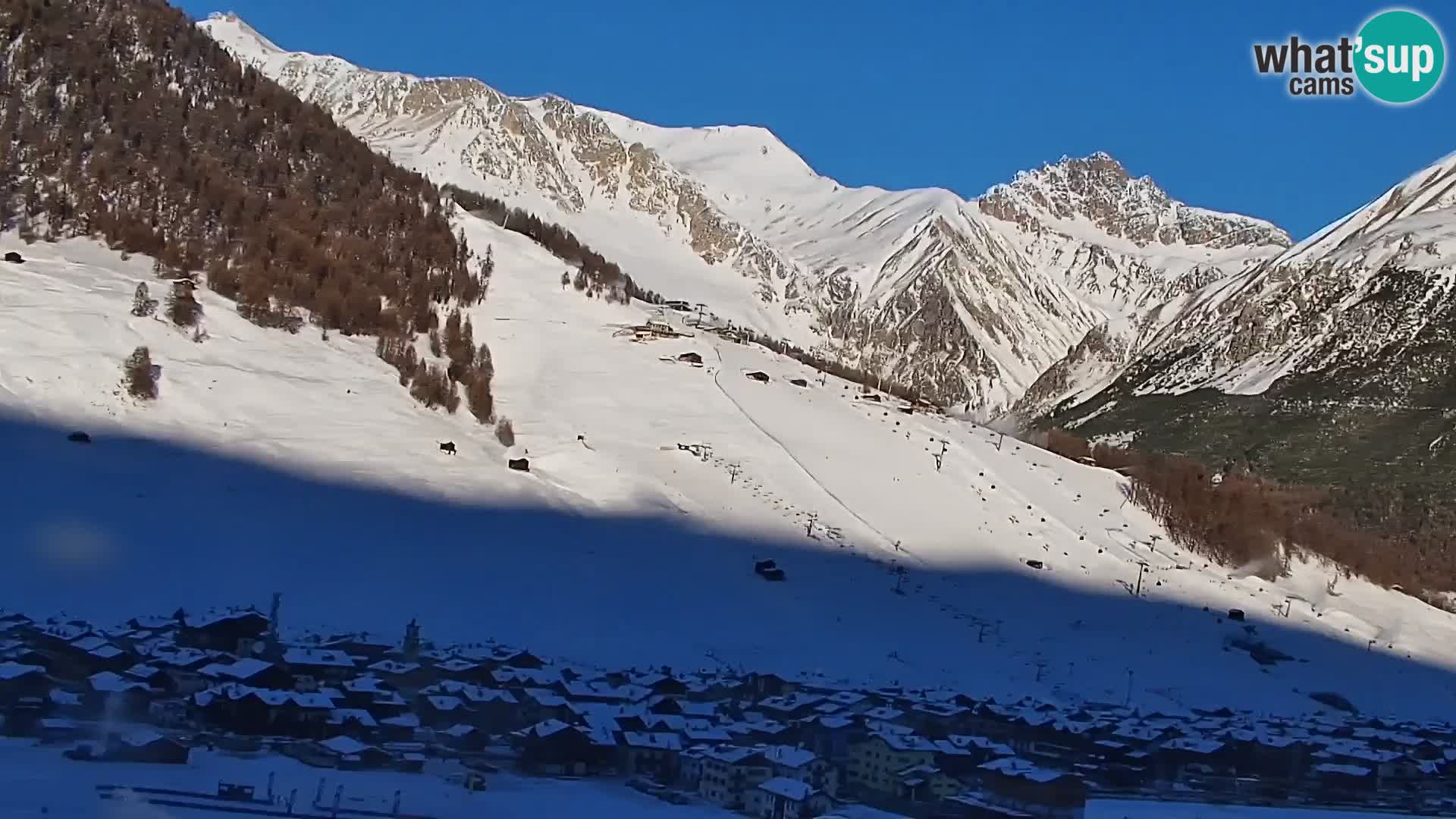 Superbe web camera Livigno, vue panoramique depuis l’hôtel Teola