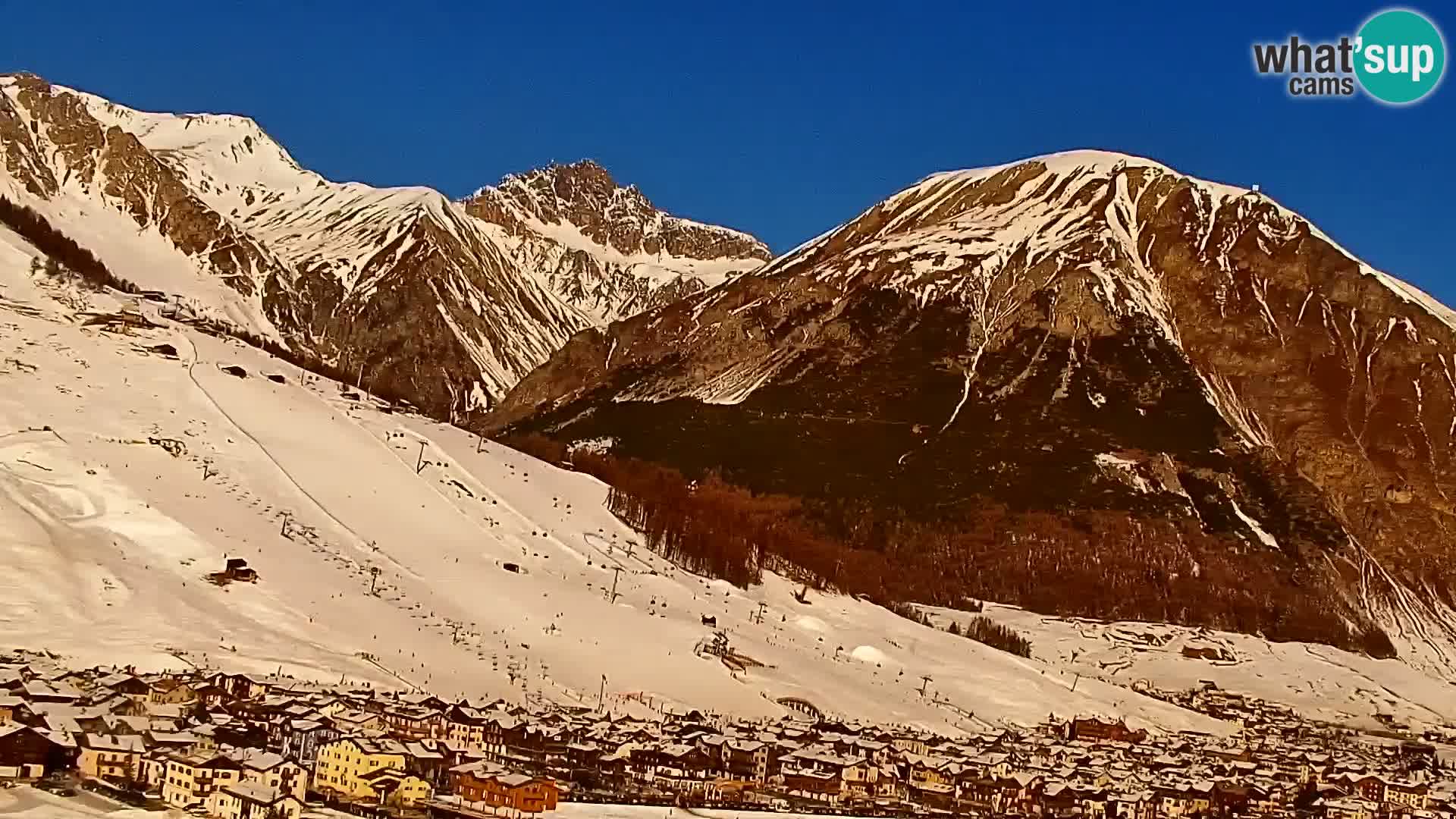 Superbe web camera Livigno, vue panoramique depuis l’hôtel Teola