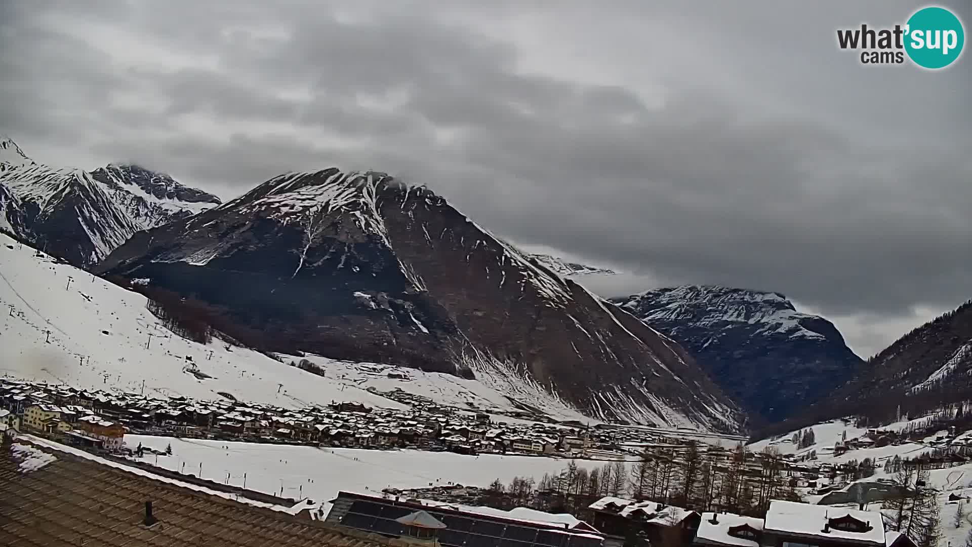 Neverovatna web kamera Livigno, panoramski pogled iz hotela Teola