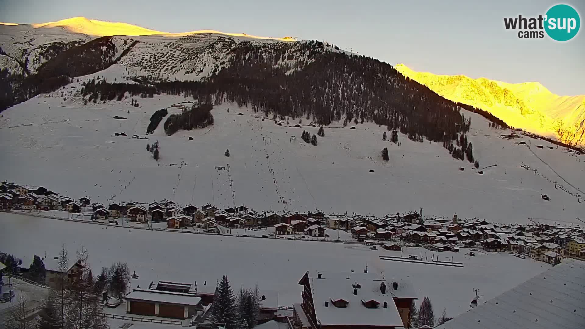 Superbe web camera Livigno, vue panoramique depuis l’hôtel Teola