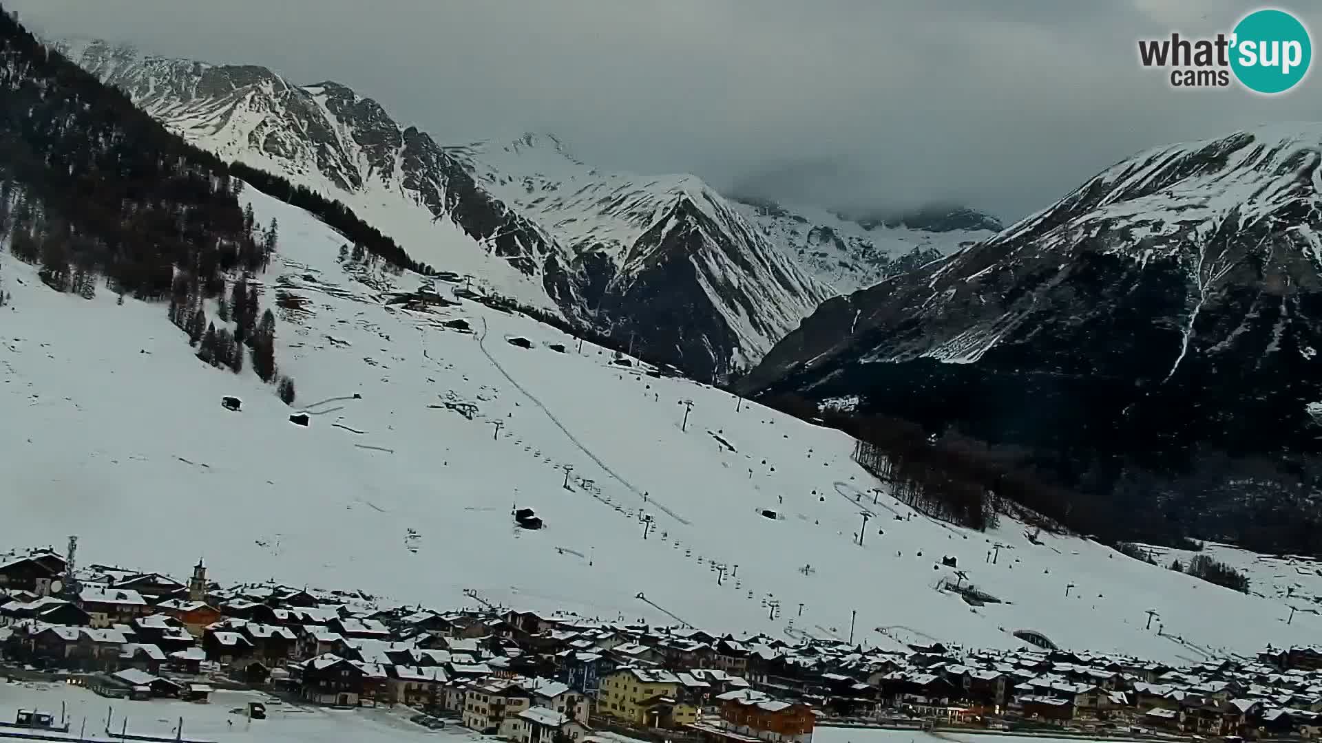 Superbe web camera Livigno, vue panoramique depuis l’hôtel Teola