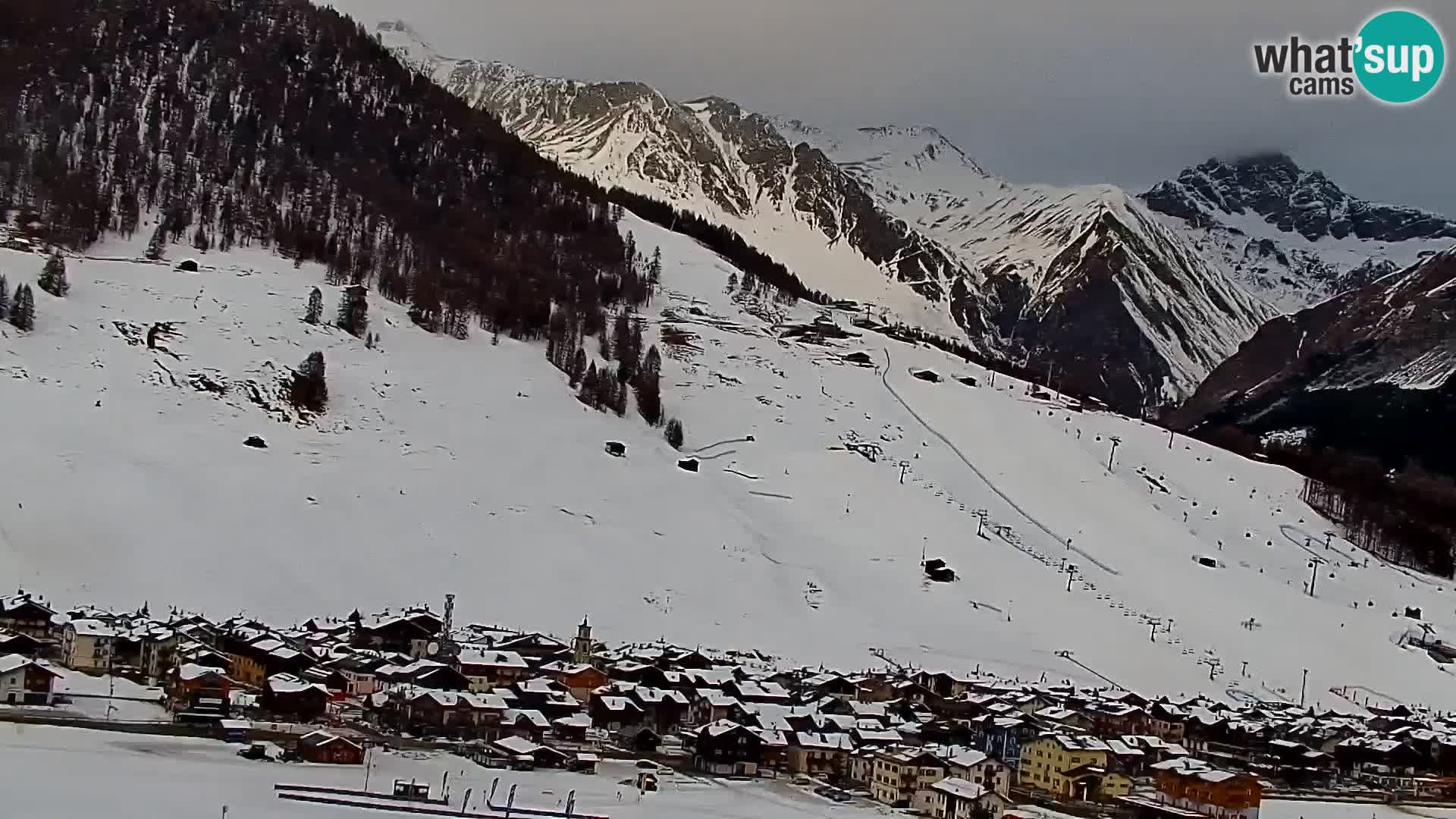 Superbe web camera Livigno, vue panoramique depuis l’hôtel Teola