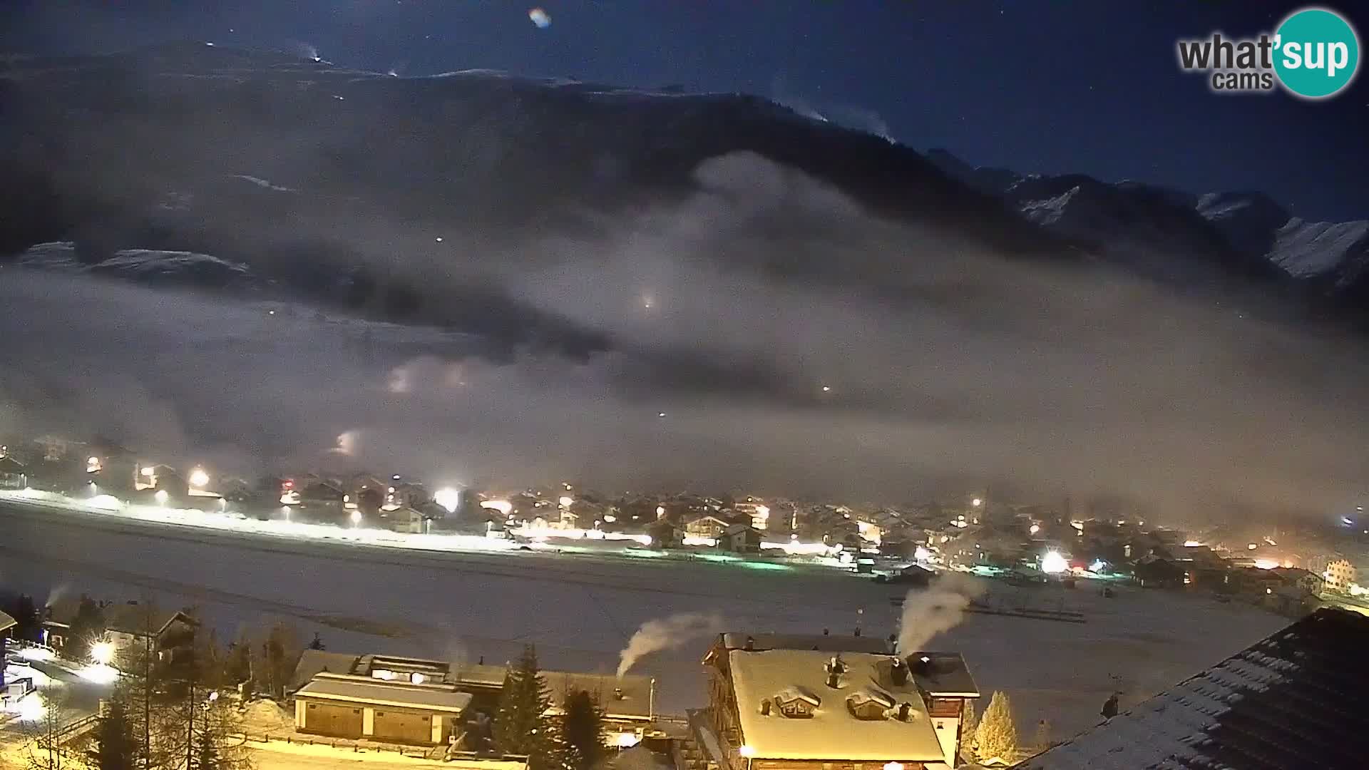 Spletna kamera Livigno panorama | pogled iz hotela Teola