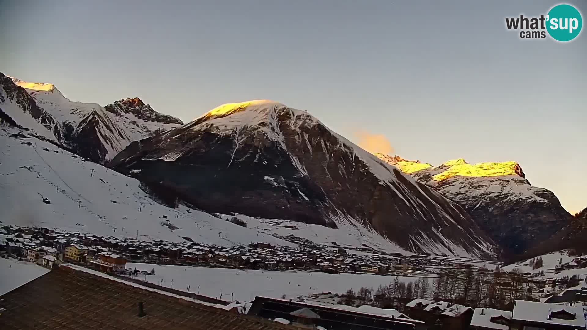 Amazing Livigno webcam panorama view from hotel Teola