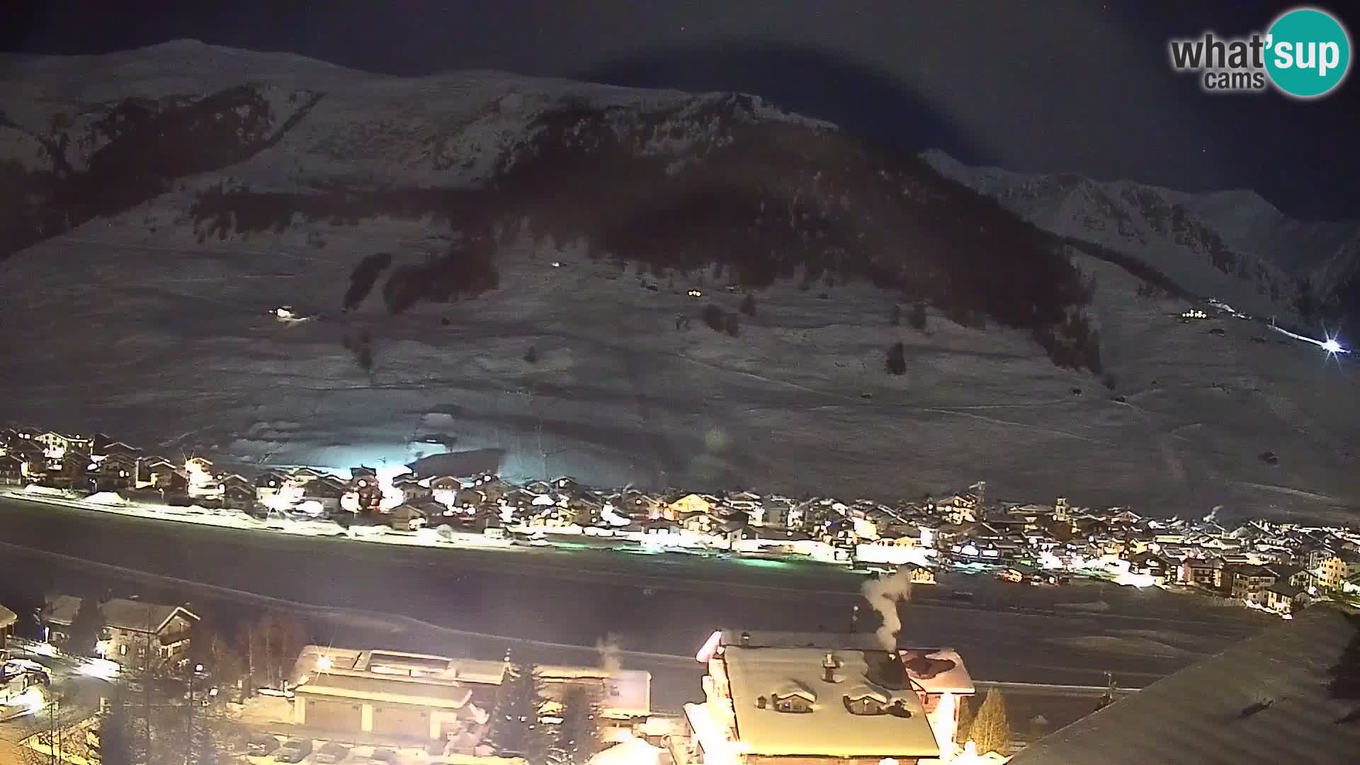 Spletna kamera Livigno panorama | pogled iz hotela Teola